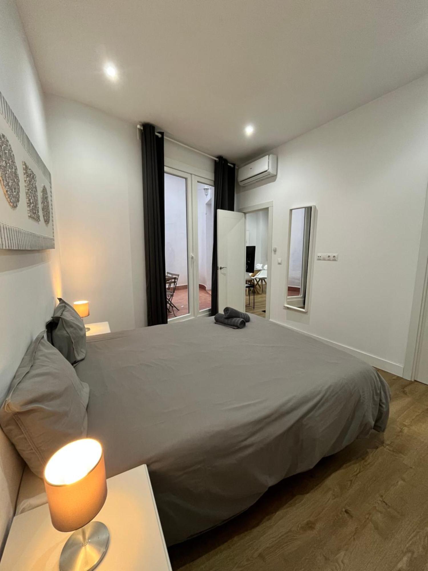 Premium Marmoles Apartments مالقة المظهر الخارجي الصورة